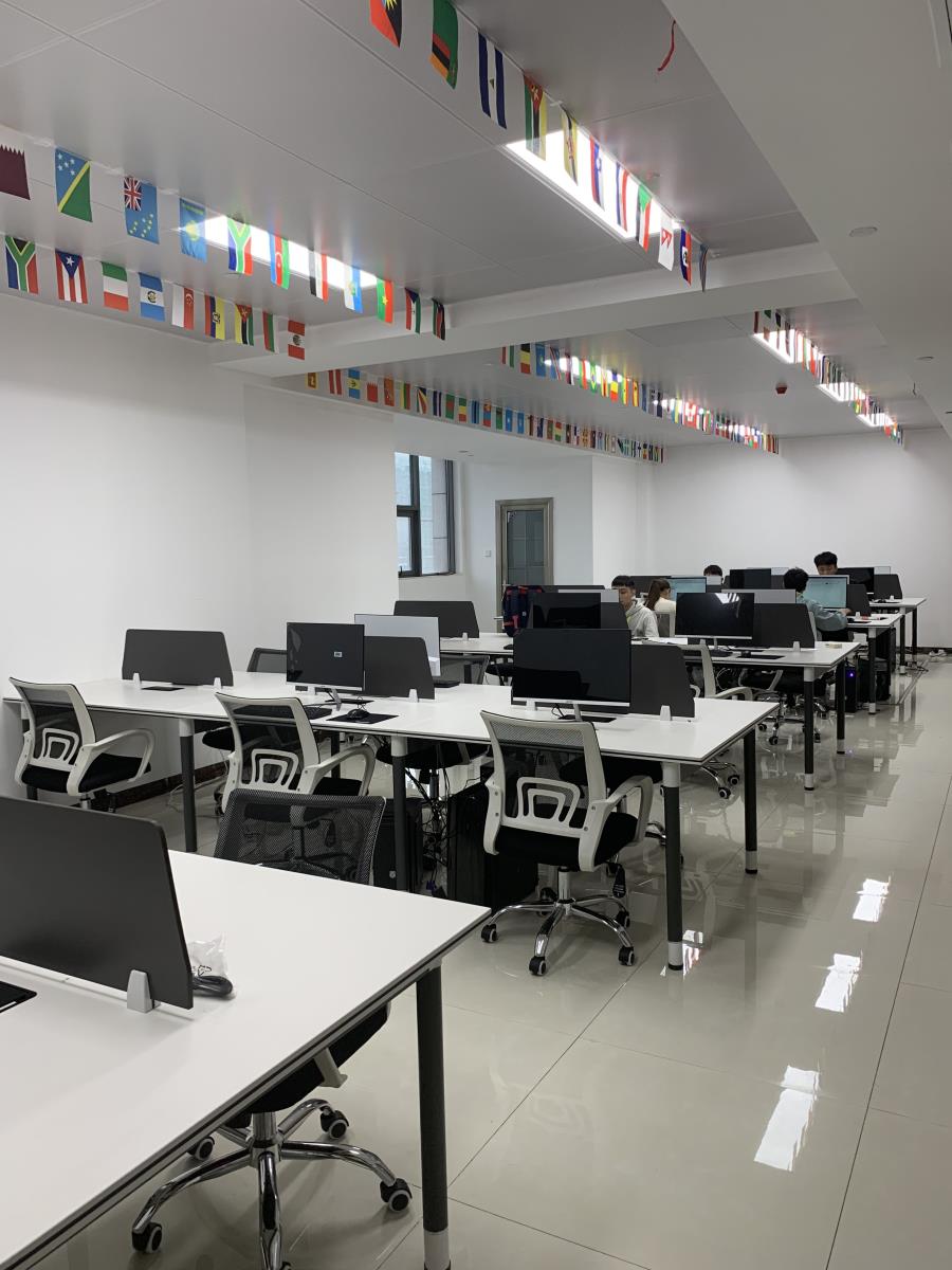 国际商务专业临港新区学生实训基地照片03.JPG