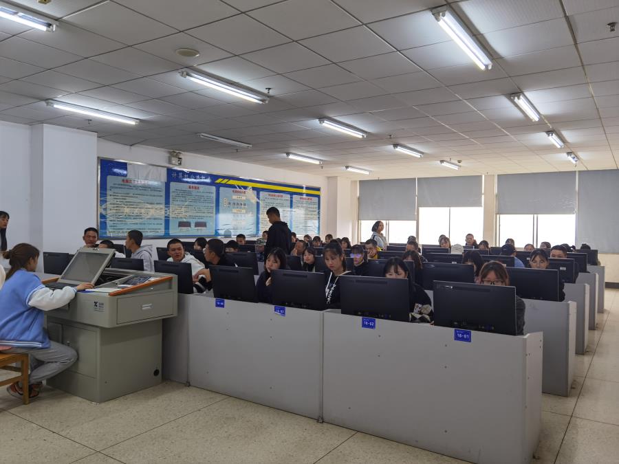 学生心理普查.jpg