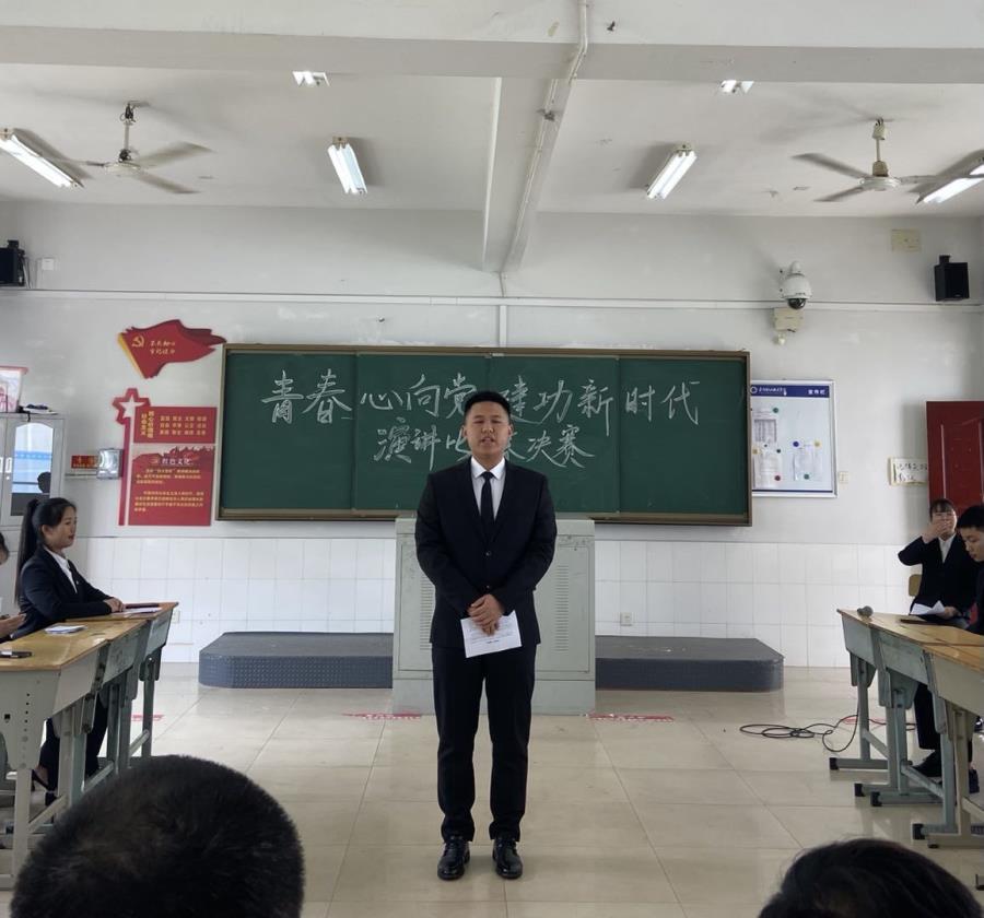 比赛现场.jpg
