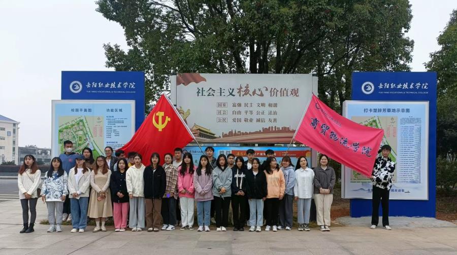 5394e7cfa498c2dce55f3c8716223a8.jpg